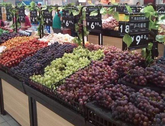 买葡萄应该尝哪个位置,买葡萄最忌讳什么