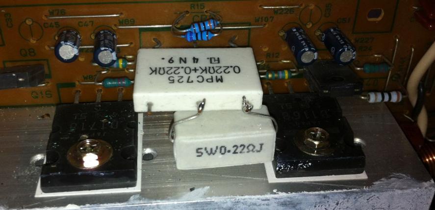 修一台建伍高端功放内部线路不亚于一台黑白电视机