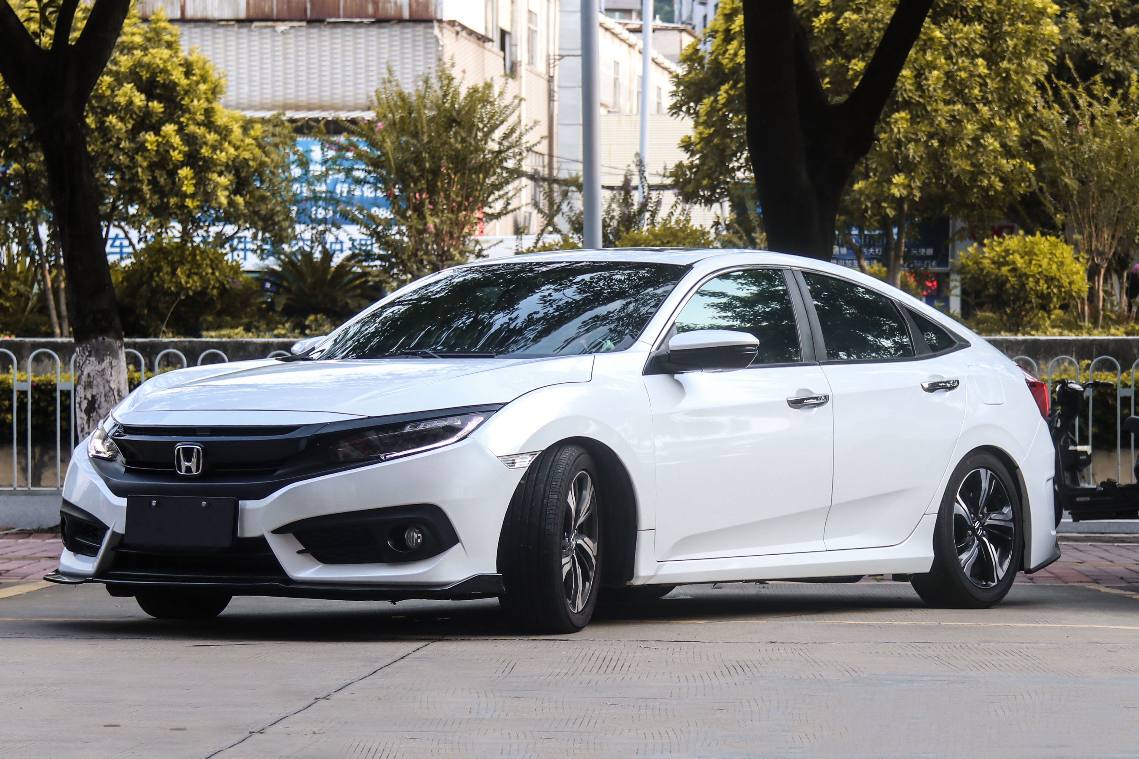 思域钻石星空白魅蓝改色案例,思域琉璃金粉改色膜