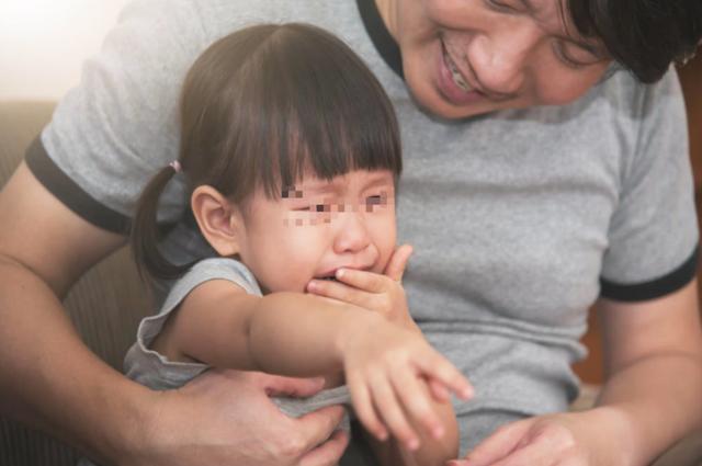 6岁的女孩有异味怎么回事,六岁女孩有异味是怎么回事