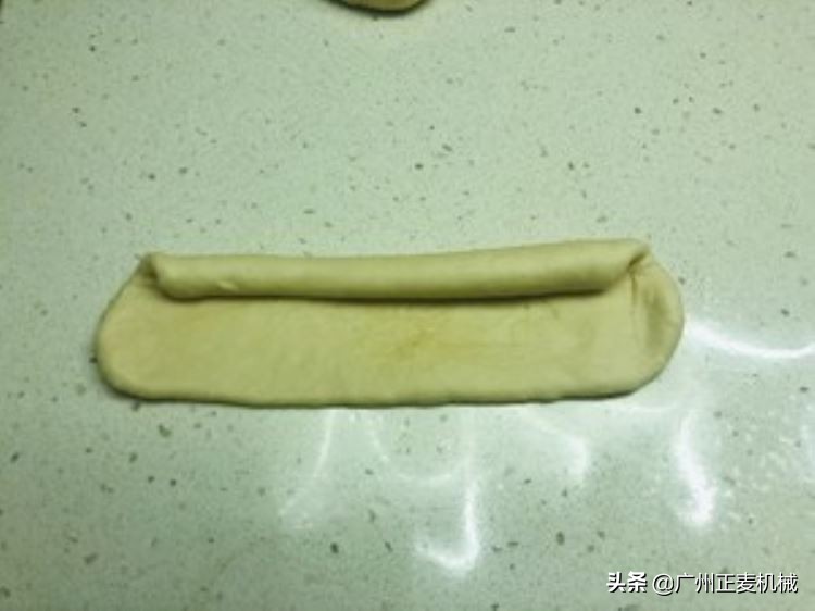 火腿肠面包完整,火腿肠面包