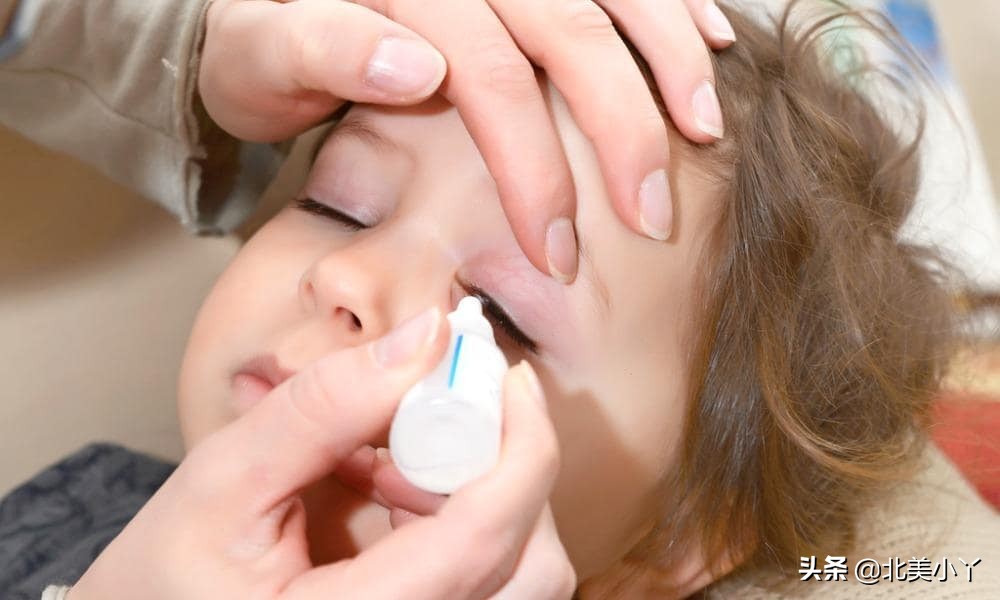 小孩眼部周围红肿有眼屎,儿童眼睛红肿有眼屎结膜炎怎么办