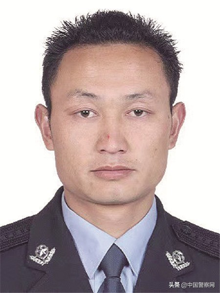 【全国公安机关成绩突出青年民警先进事迹选登】不懈奋斗逐梦前行