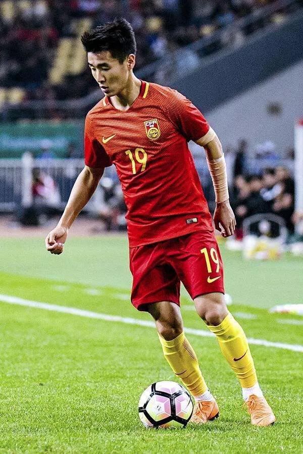 未来的国足首发阵容,未来国足锋线