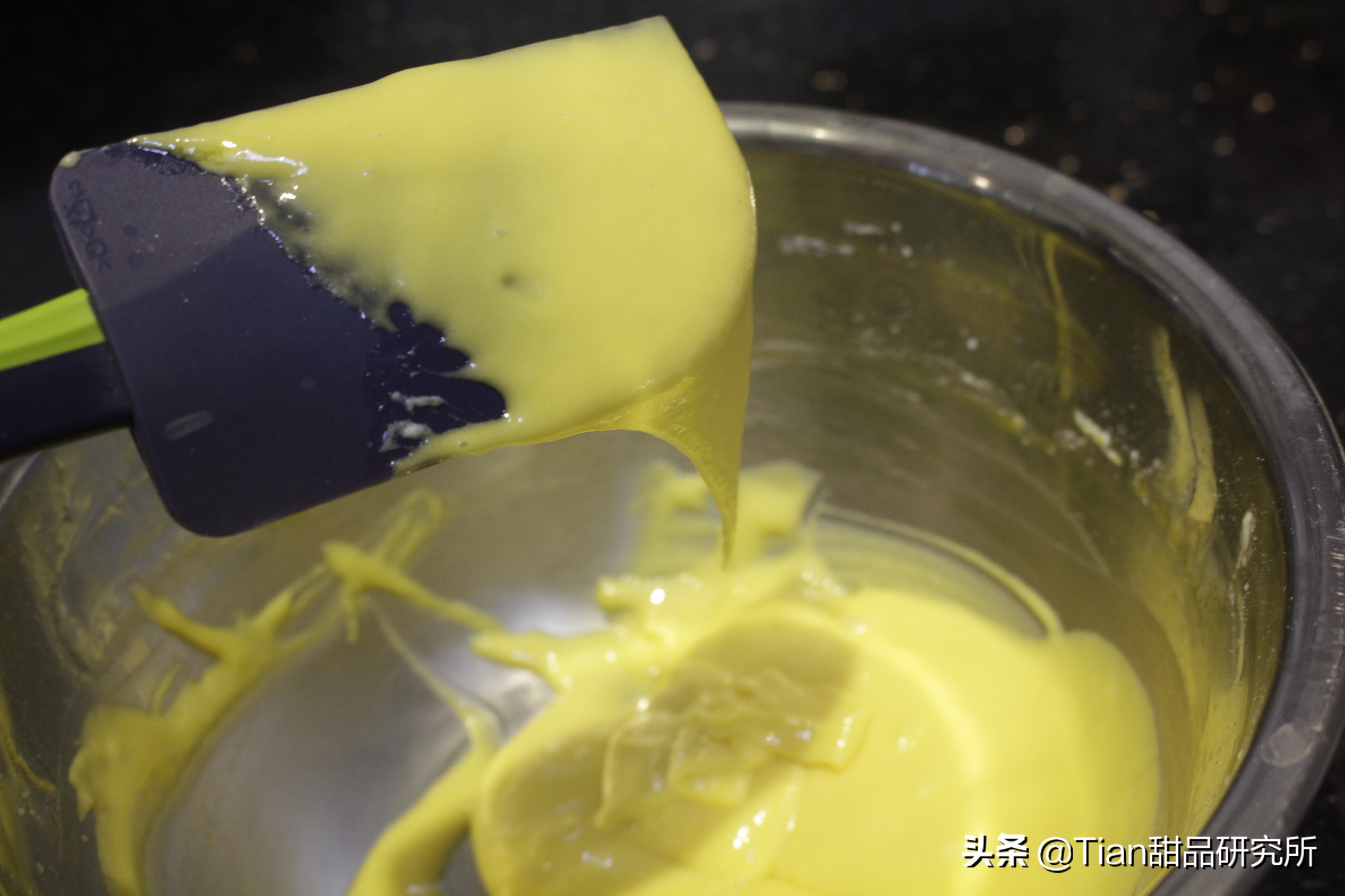 失败的戚风蛋糕怎么处理,失败的戚风蛋糕什么样