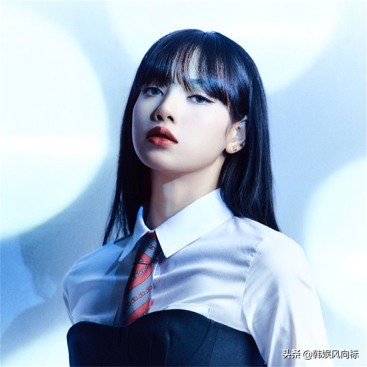 BLACKPINKLisa的这身宝格丽服装，需要花费多少钱？