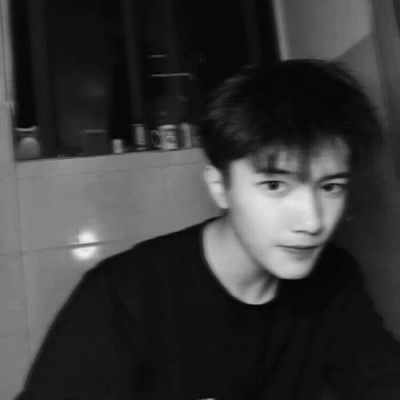 失落绝望到极致的男生头像,伤感头像男生孤独绝望颓废落泪