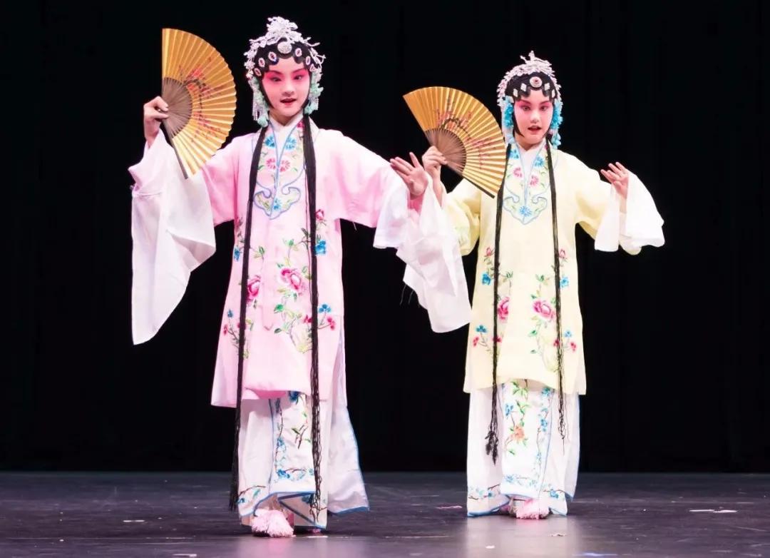 南京金陵小学仙林学费,南京市金陵小学仙林湖校区学费