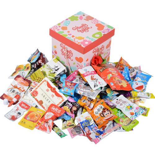 一个月的小猫可以吃羊奶泡奶糕吗,两个月小奶猫吃什么零食