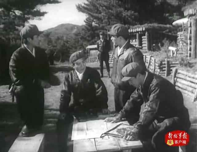 抗美援朝英雄对话小品,抗美援朝老电影长空雄鹰