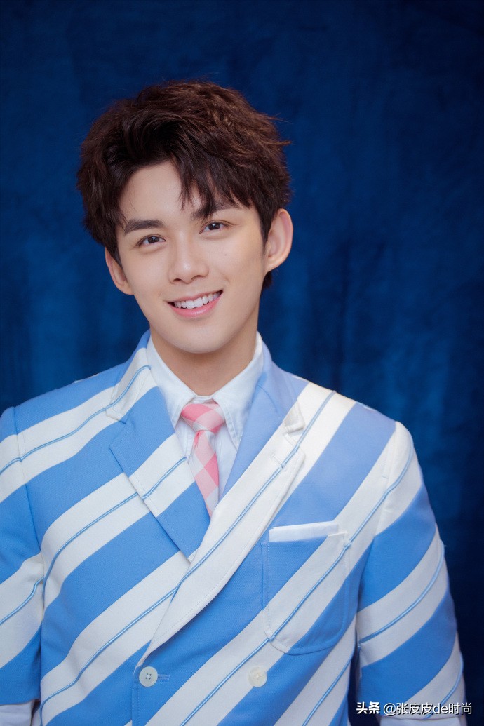 小哪吒吴磊图片 (吴磊是小哪吒吗)