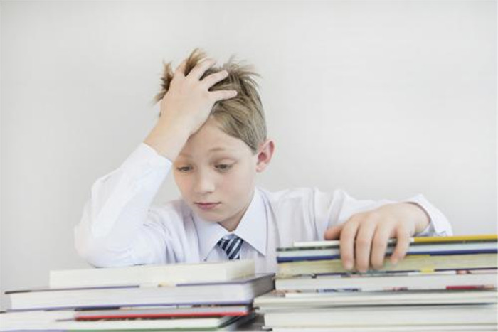怎样对付孩子抄作业,孩子抄别的同学作业家长该怎么做