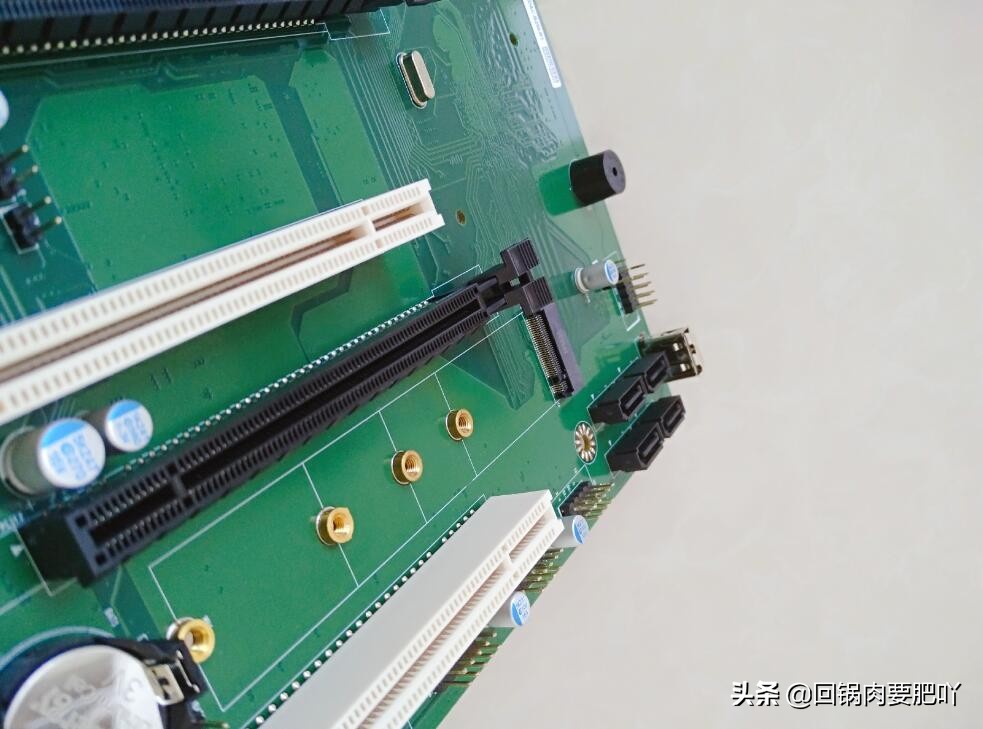 颠覆认知,将折腾进行到底-益德CPU反装主板装机体验