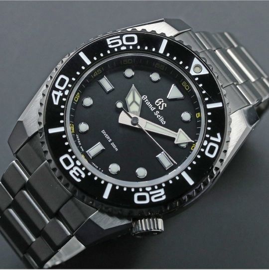 2021最值得入手腕表,2023年潜水腕表