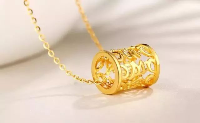 送黄金首饰含义是什么寓意,送金饰有什么寓意