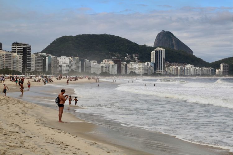 世界上最繁华的城市之一，被称为“狂欢节之都”，私藏在巴西