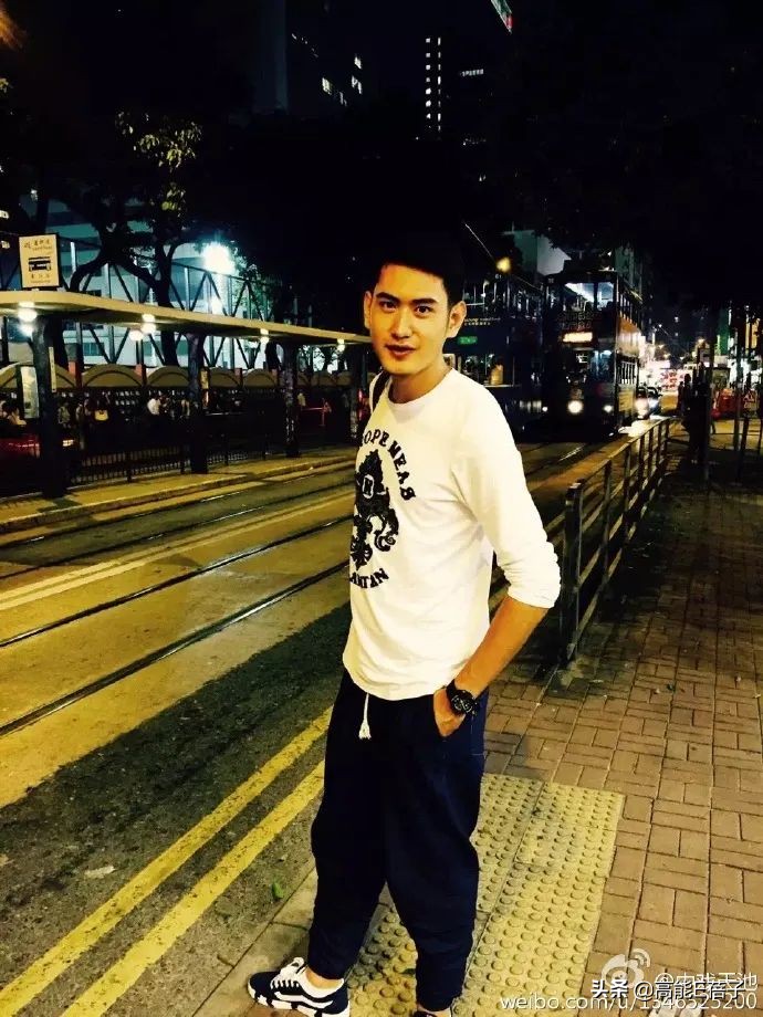 中戏13级下：爱玩“认亲”游戏的男生和脸熟的女同学们