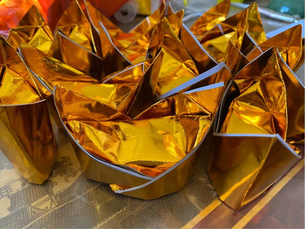 拜神叠元宝简单方法,祭祖元宝怎么叠最简单图解