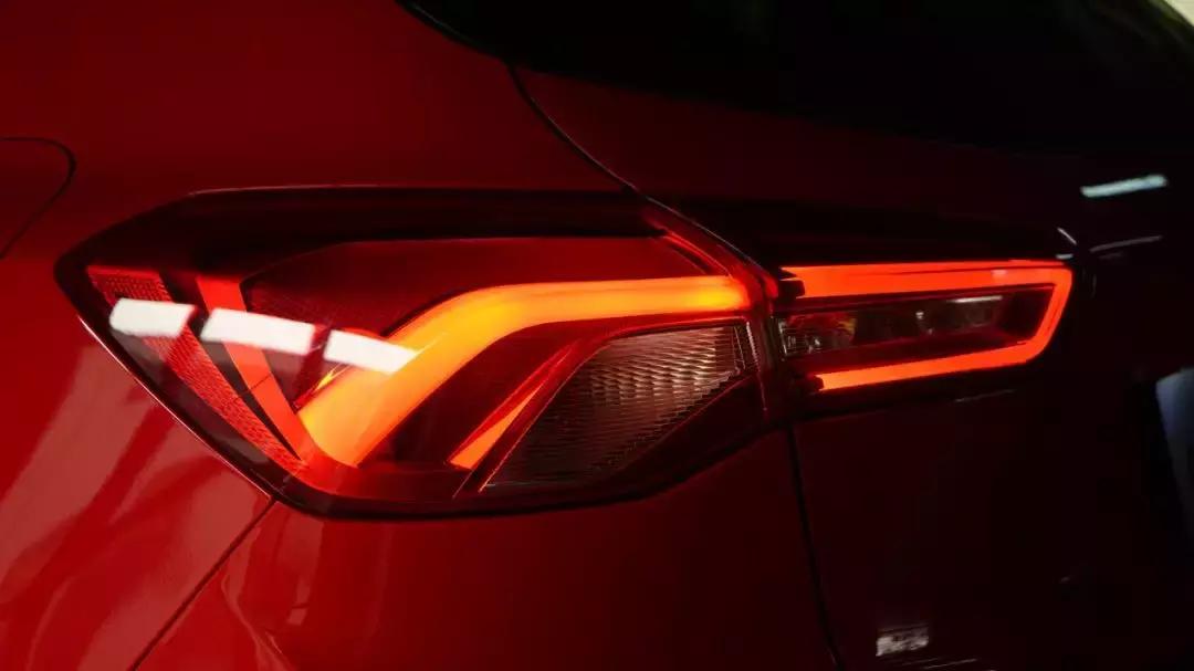 新款福克斯的缺点是啥,新一代福克斯细节讲解