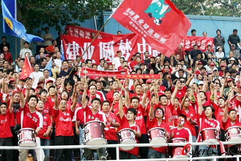 2013年河南建业成功冲超,圆梦夺冠之旅