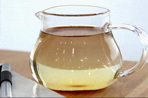 空调吹久了，喉咙又干又痒怎么办？可能是家里少了它