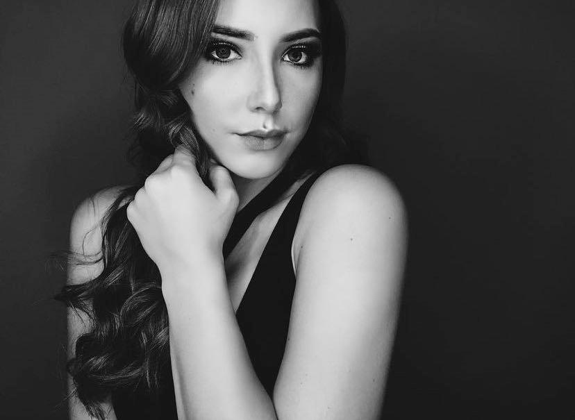 阿姆女儿照片,阿姆女儿海莉身材