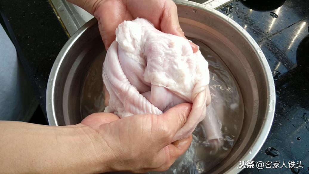 正宗猪肚鸡煲做法视频,客家猪肚鸡汤怎么做有营养