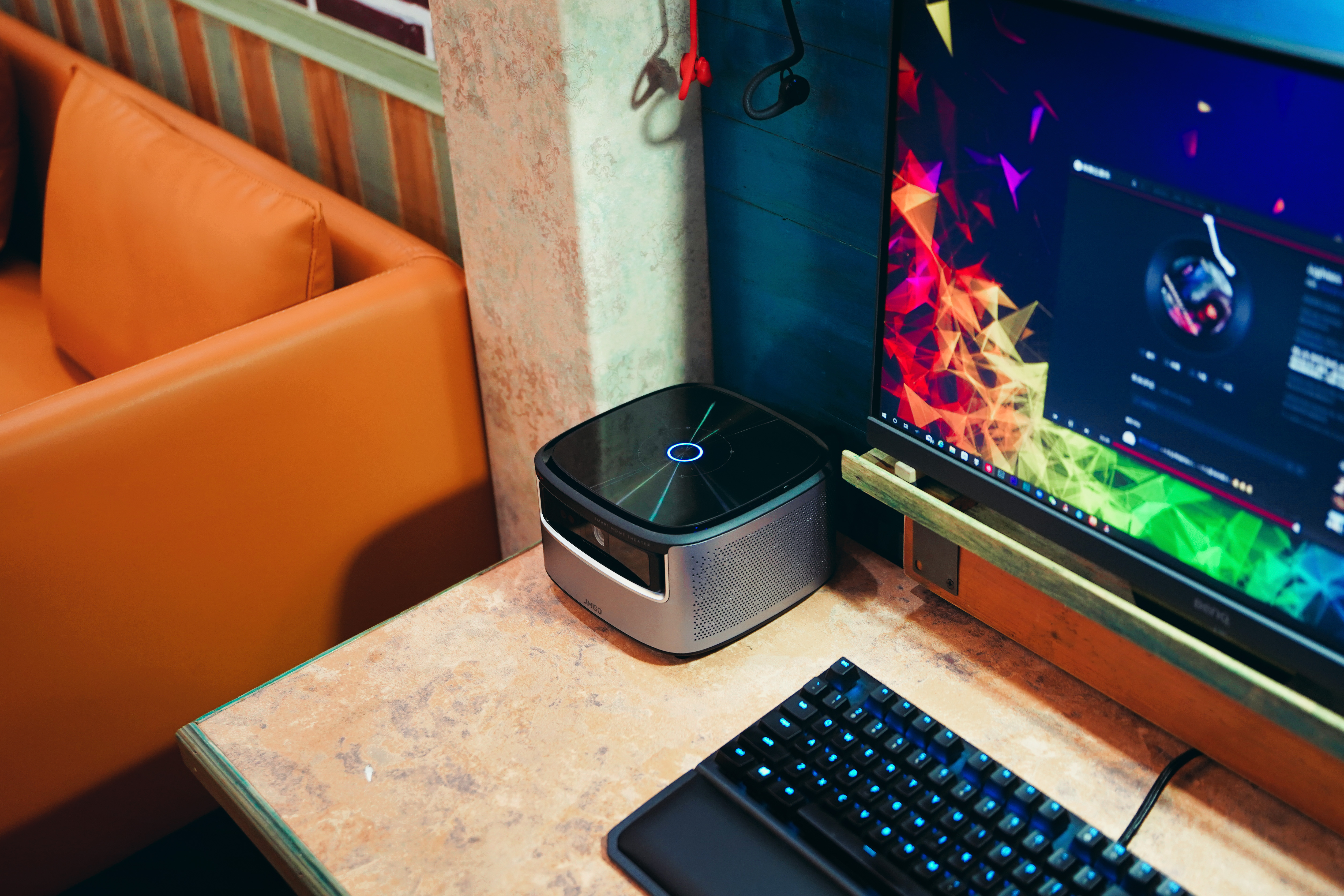 智能投影幕布,微投影坚果