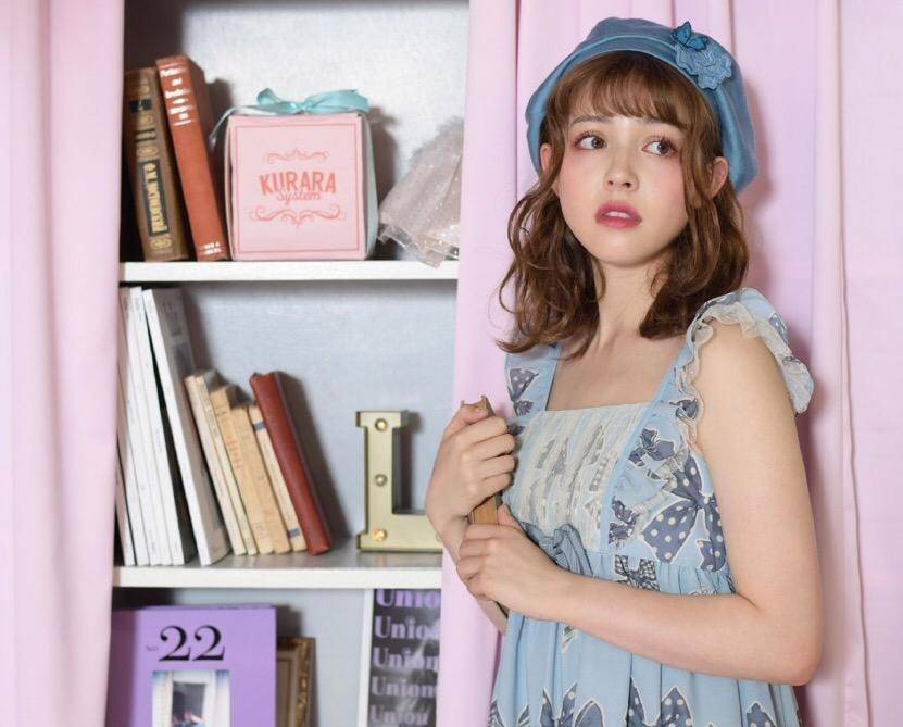 lolita不穿lolita鞋出去会被骂吗,lolita不穿官配小物可以吗