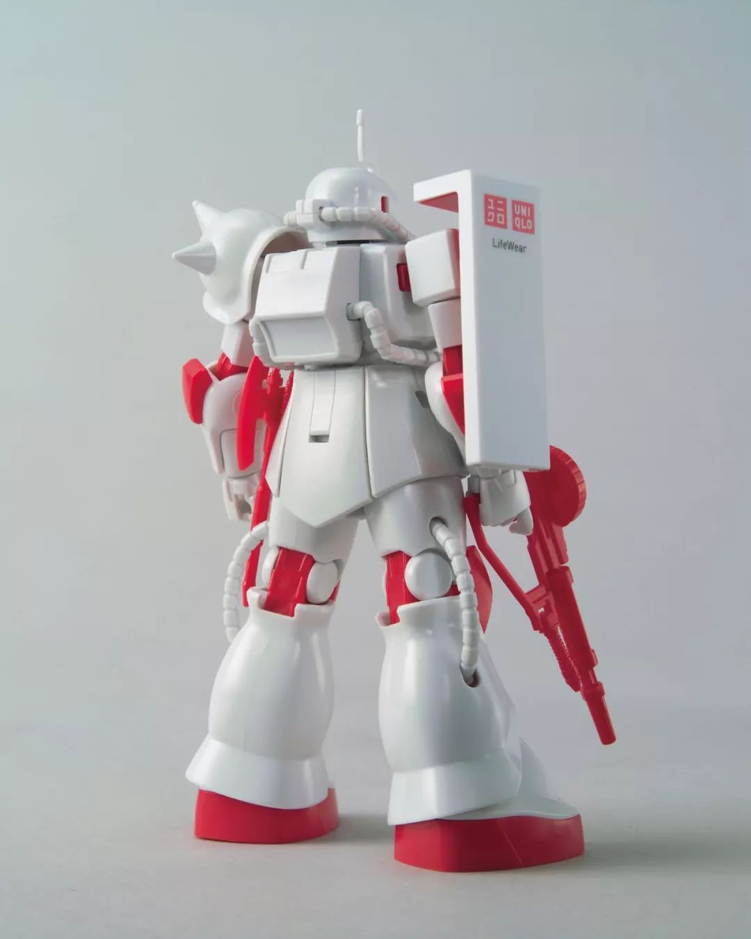 大招来了ac米兰,抢疯了的优衣库联名