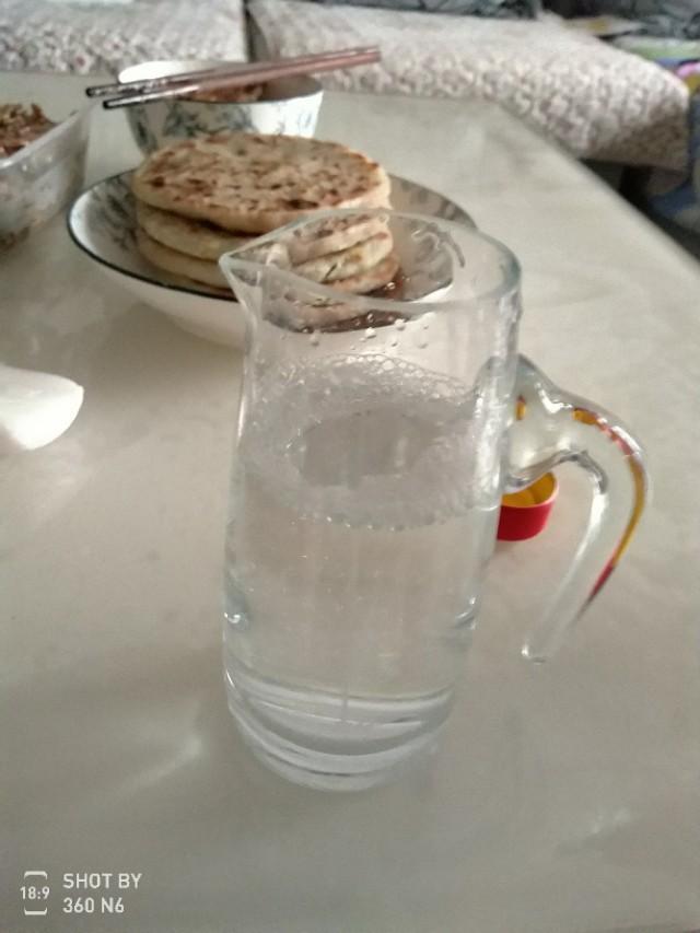 天下名酒皆尝尽绵竹大曲,天下醇白酒