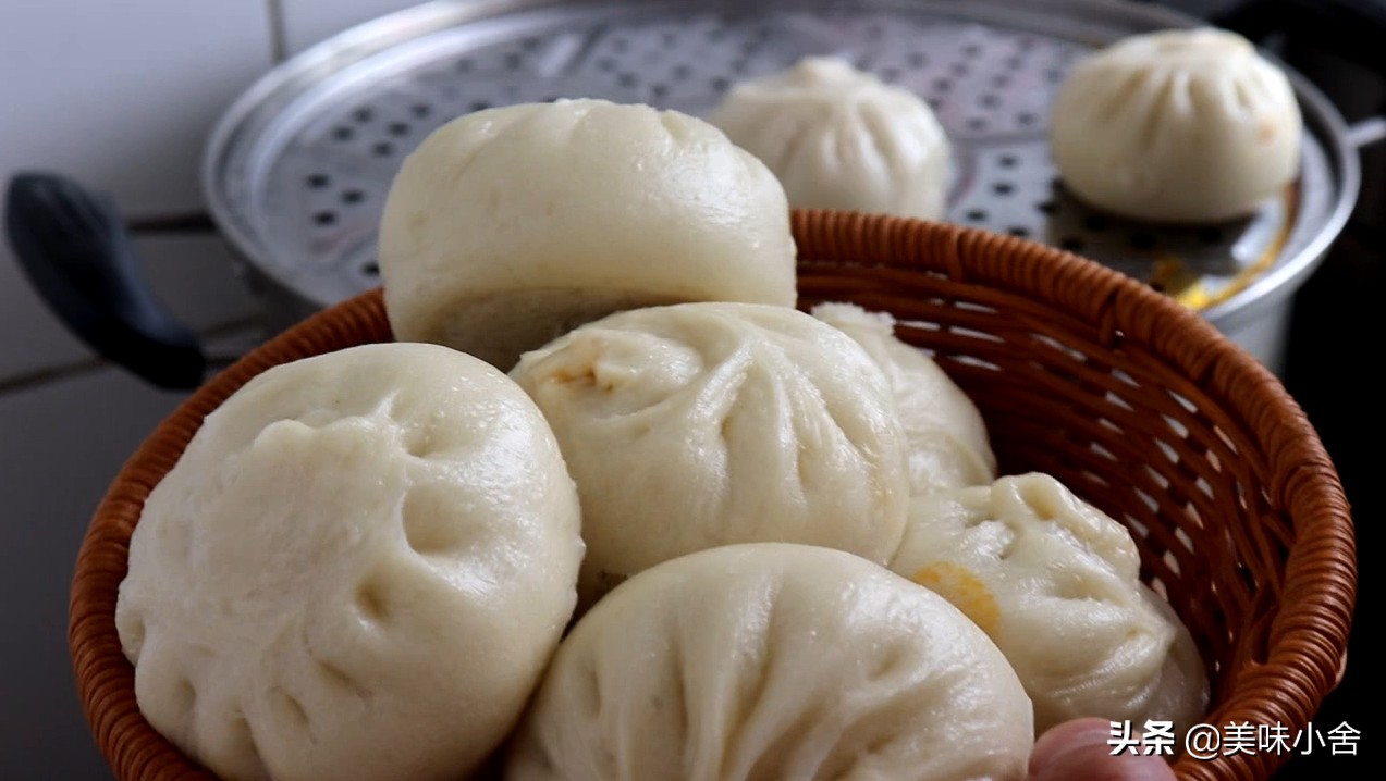 蒸包子教程最简单的包法,蒸包子教程简单家庭