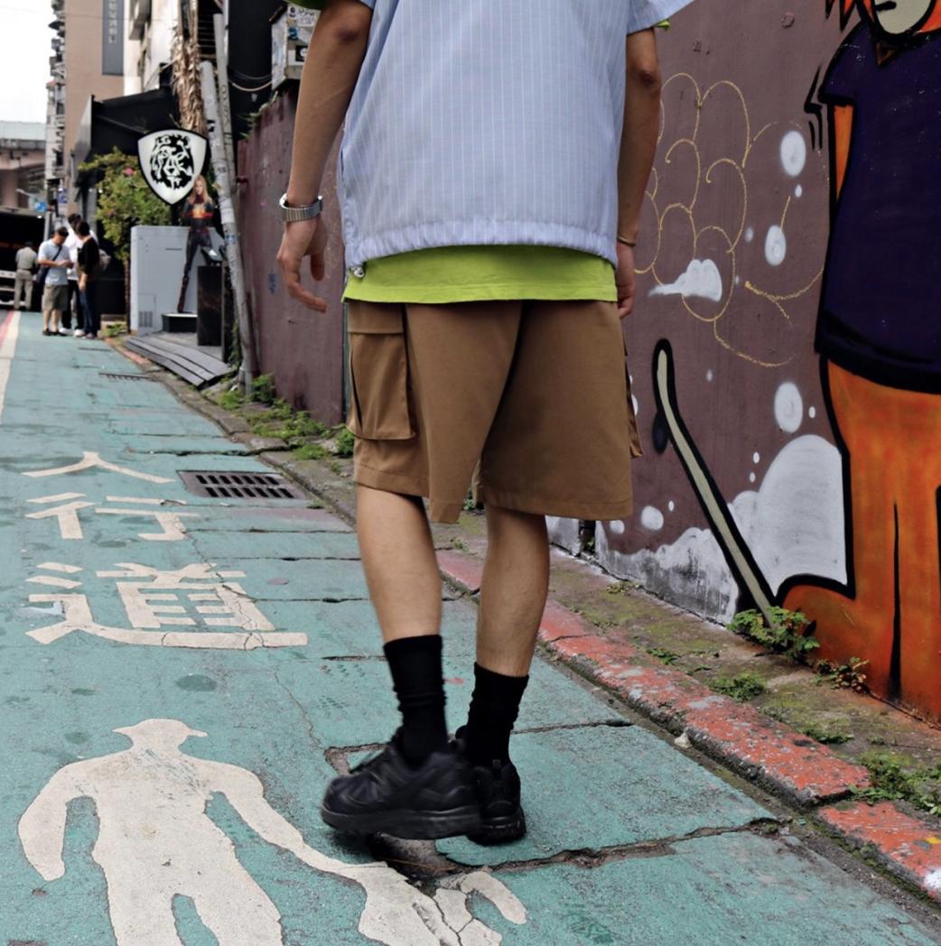 男生短裤怎么穿比较帅,男生短裤怎么穿搭配好看