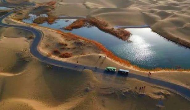 塔里木盆地新疆,中国新疆塔里木盆地