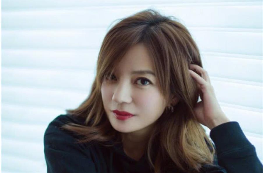 赵薇结婚后和王励勤有来往吗,赵薇王励勤私下关系