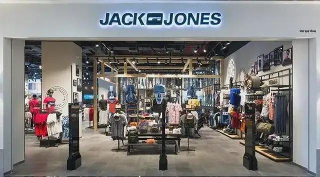 杰克琼斯是怎么跌下神坛,杰克琼斯为什么掉价这么快