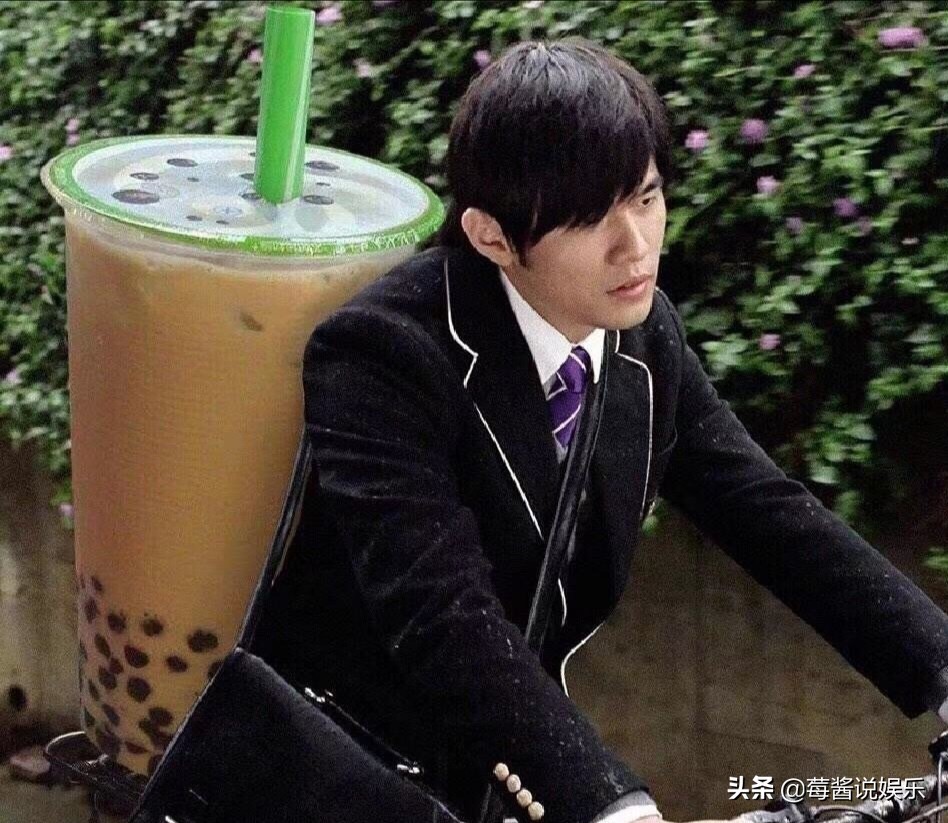 周杰伦林俊杰喝奶茶完整版,周杰伦林俊杰staywithyou完整版