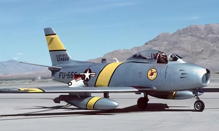 1981年黄植诚起义,被奖励65万元,而当时教师月薪才30元