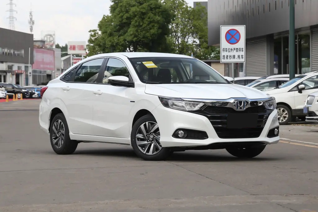 凌派1.0排量油耗10.7是什么原因,凌派2013款1.8l自动豪华版油耗多少