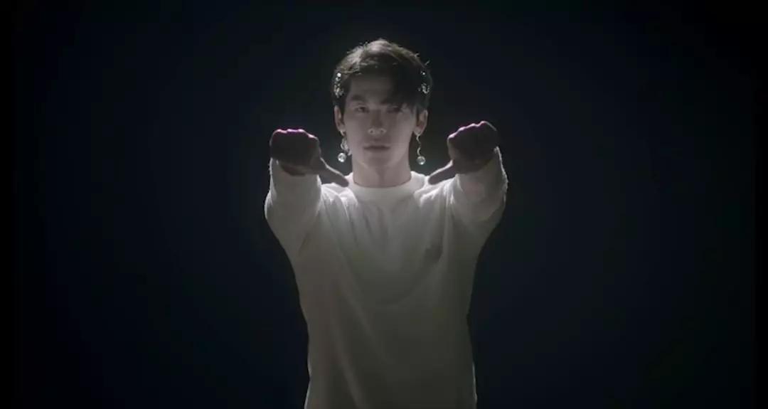 MV里看歌手审美，到底谁才是乐坛垫底之王？