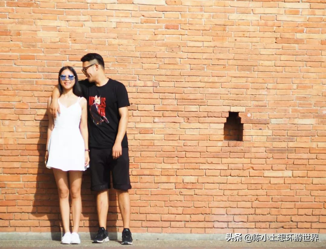 情侣环游中国买咖啡,90后情侣旅行卖咖啡