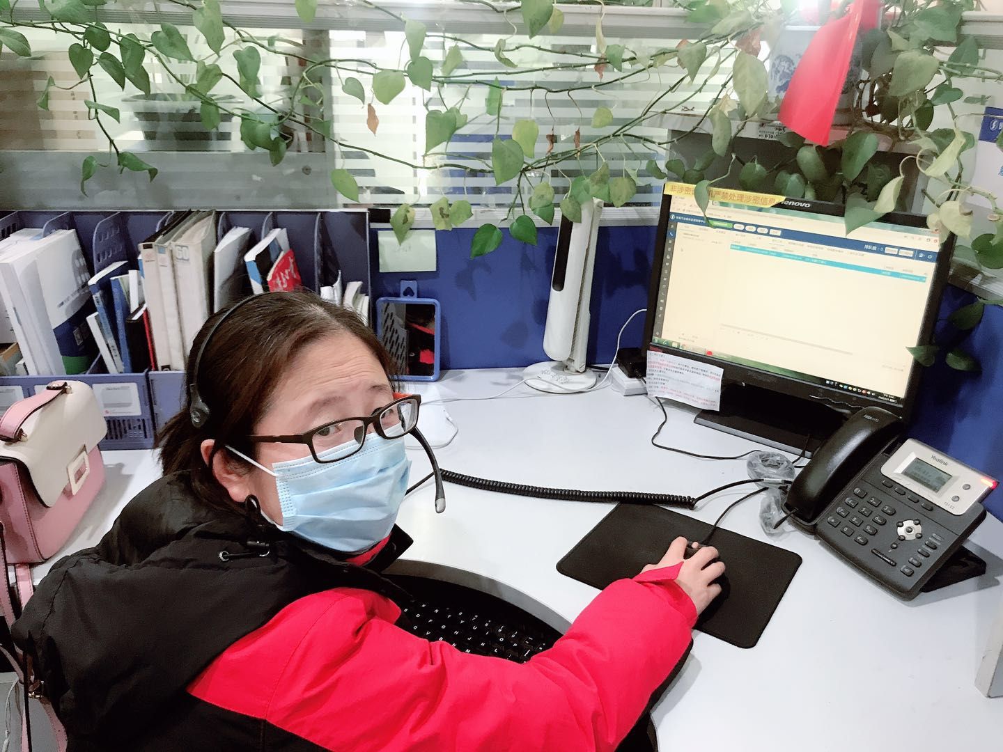 我们陕汽客服人——最美逆行者