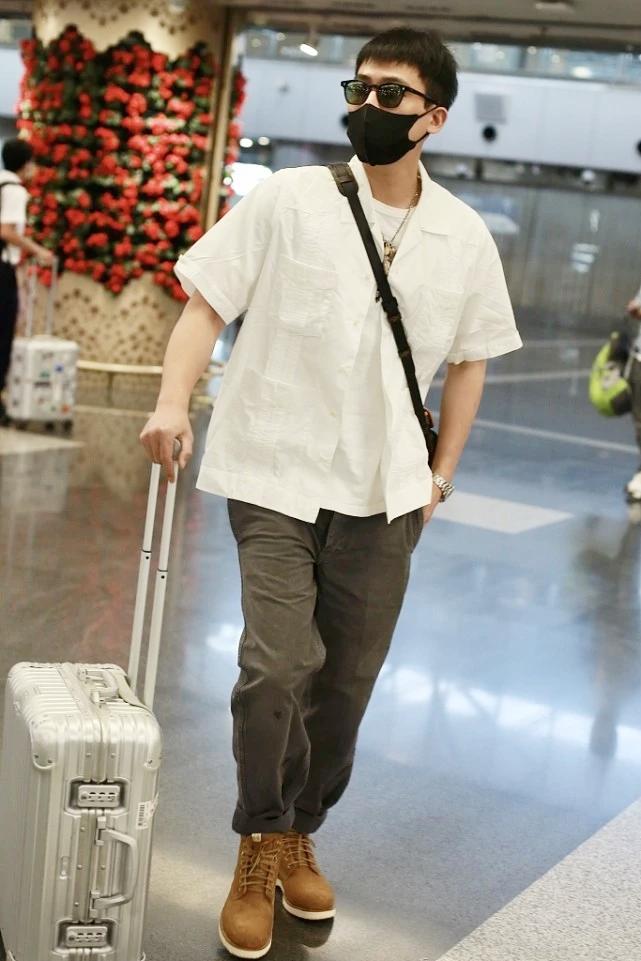 欧豪短裤穿搭,欧豪私服硬汉穿搭