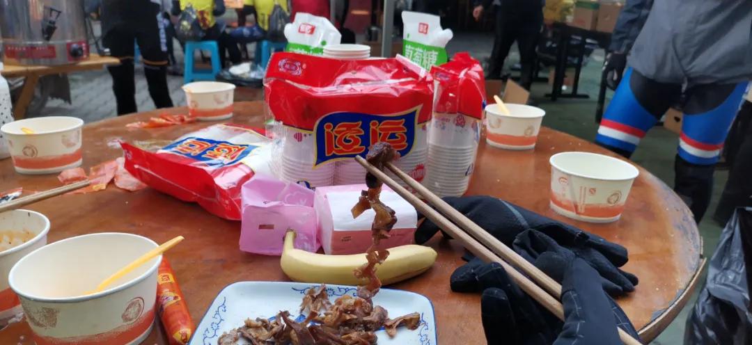 成都人真孬：骑车200公里去过年？