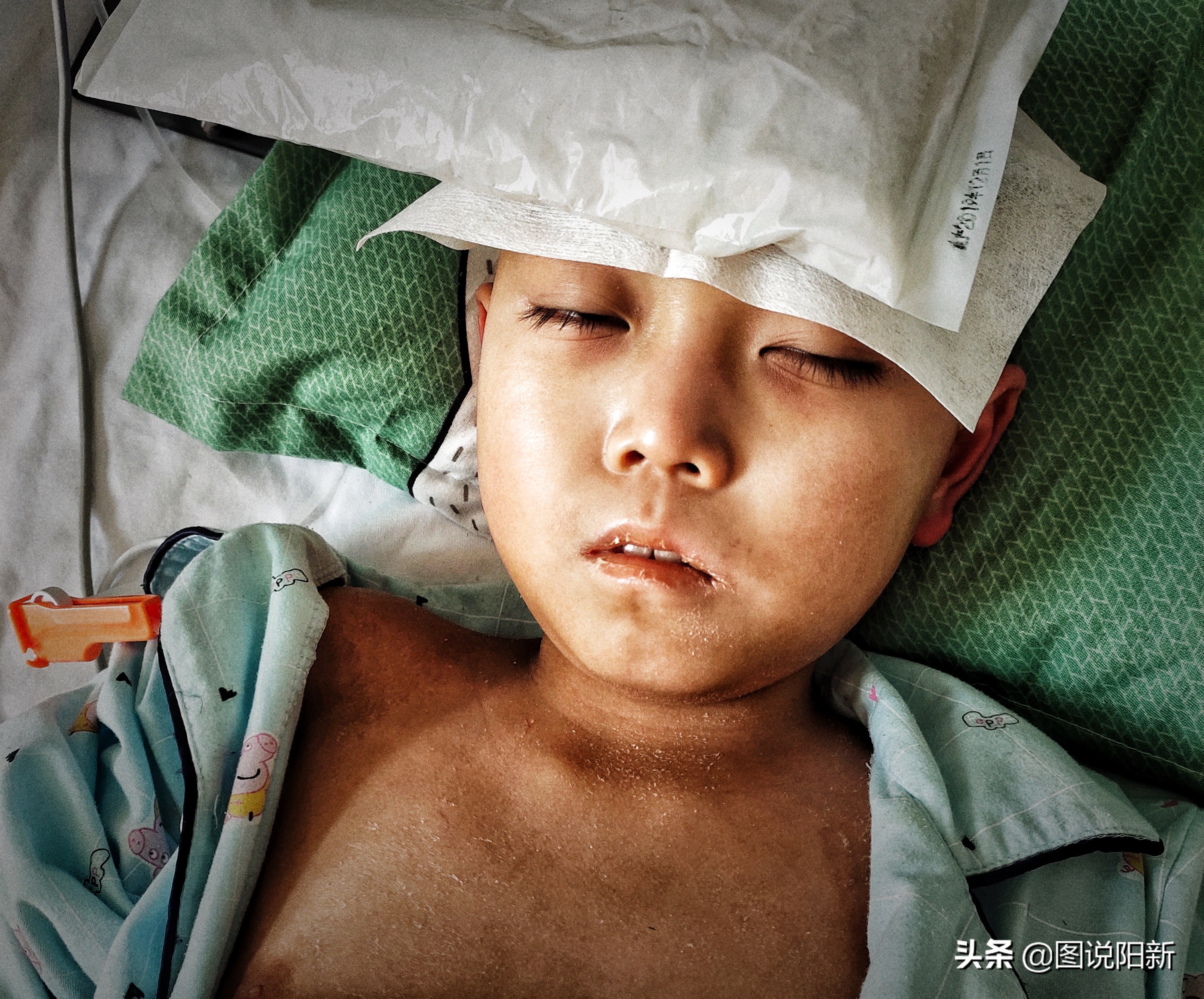 奶奶不舍得给孩子花钱,奶奶不舍得给孙子花钱