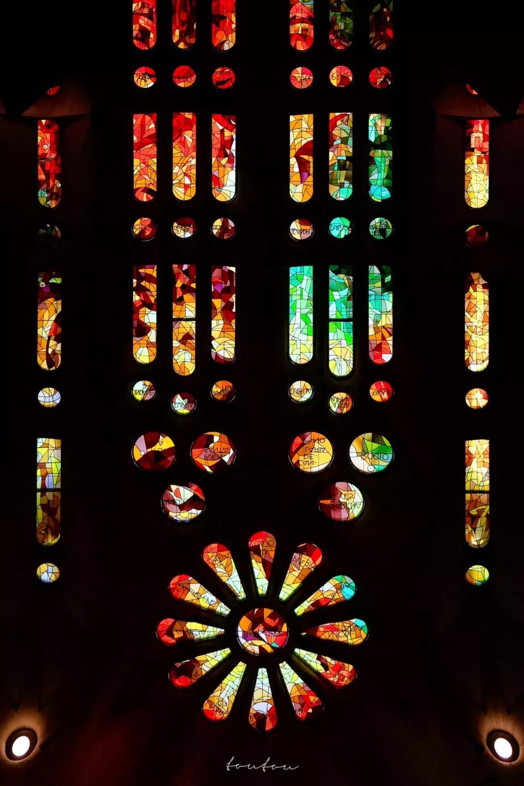 米拉之家巴塞罗那,巴塞罗那米拉之家夜晚