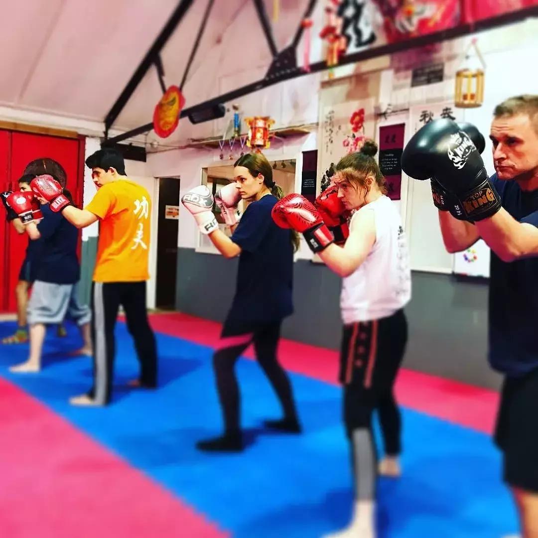 学会散打的技巧要多久,学会散打教程