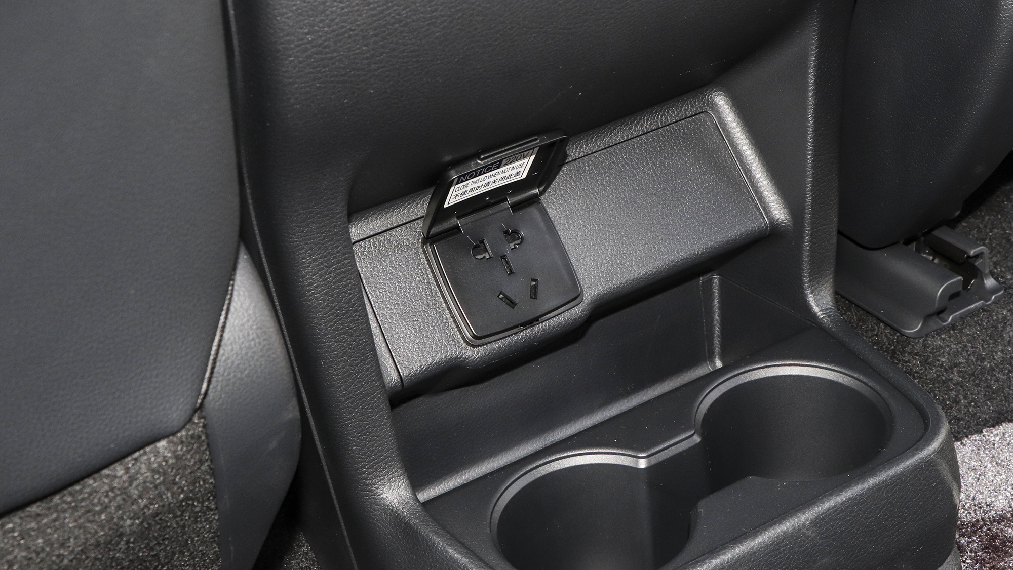 丰田赛那即将上市,全新丰田赛那预计年内上市