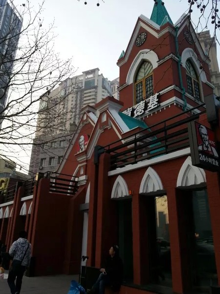 满月第一次出门去哪,大连旅行第一天