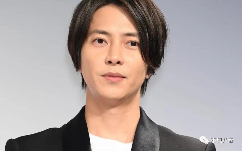 带未成年少女喝酒开房？他这次翻车好彻底啊